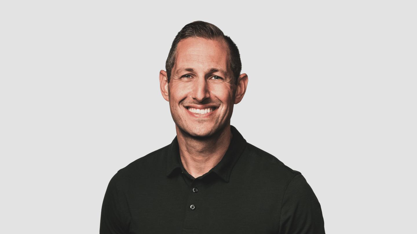 How tech’s booms and busts have evolved over time—and how they’ve stayed the same, according to Venrock’s Ethan Batraski