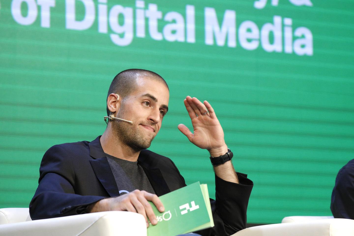 Tech unicorn CEO refuses to leave after board announces his replacement—now the 2 CEOs are fighting over email