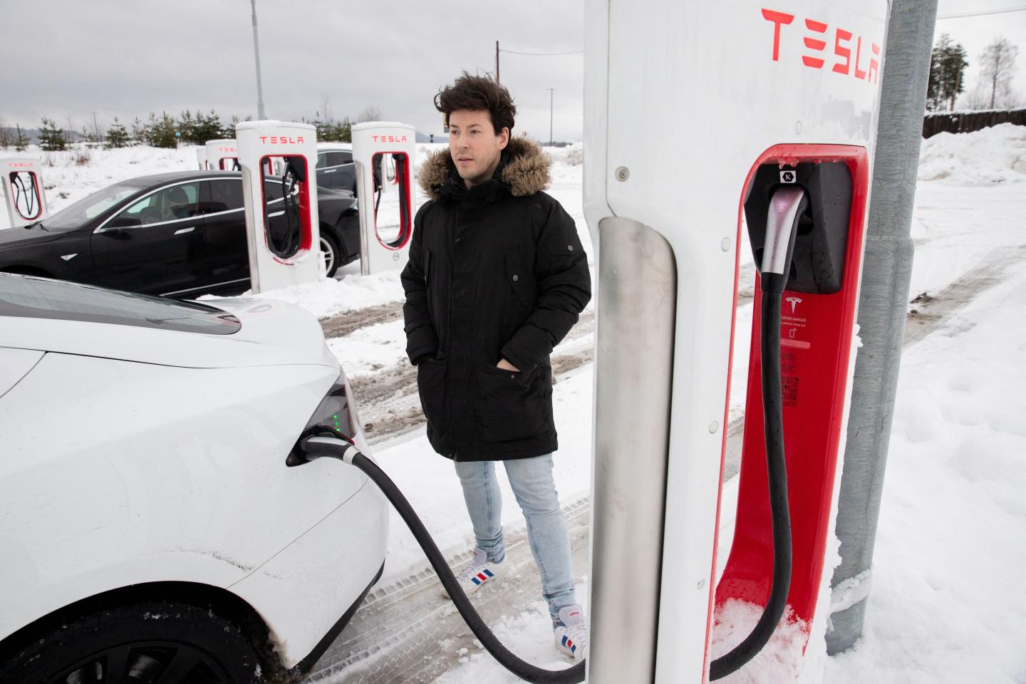 In 2025 Norway is expected to reach a world record of selling 100% new electric cars