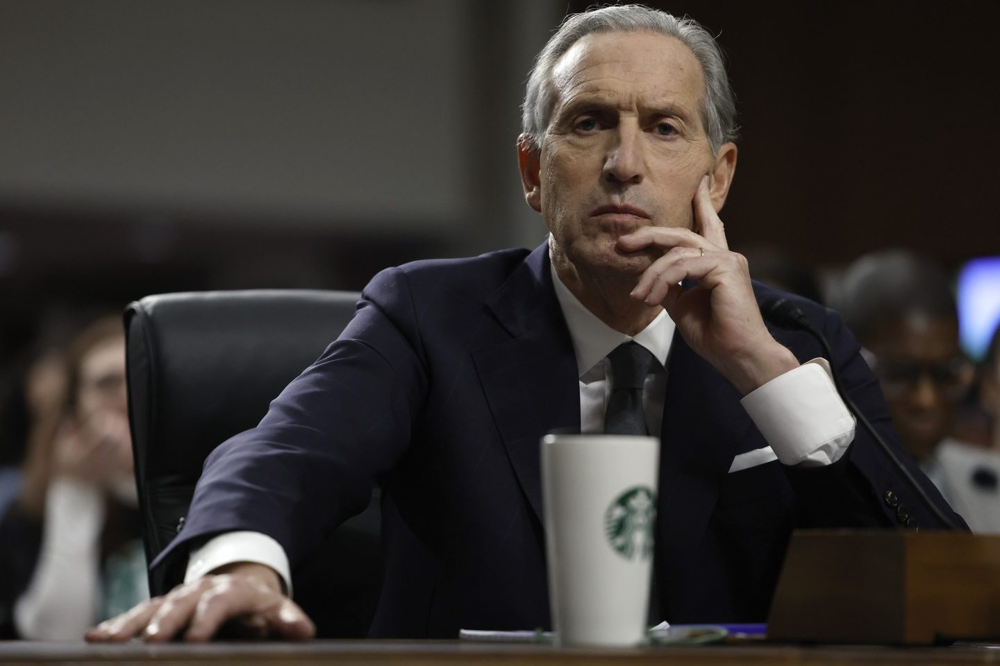 Former Starbucks CEO Howard Schultz testifies before the Senate in 2023.
