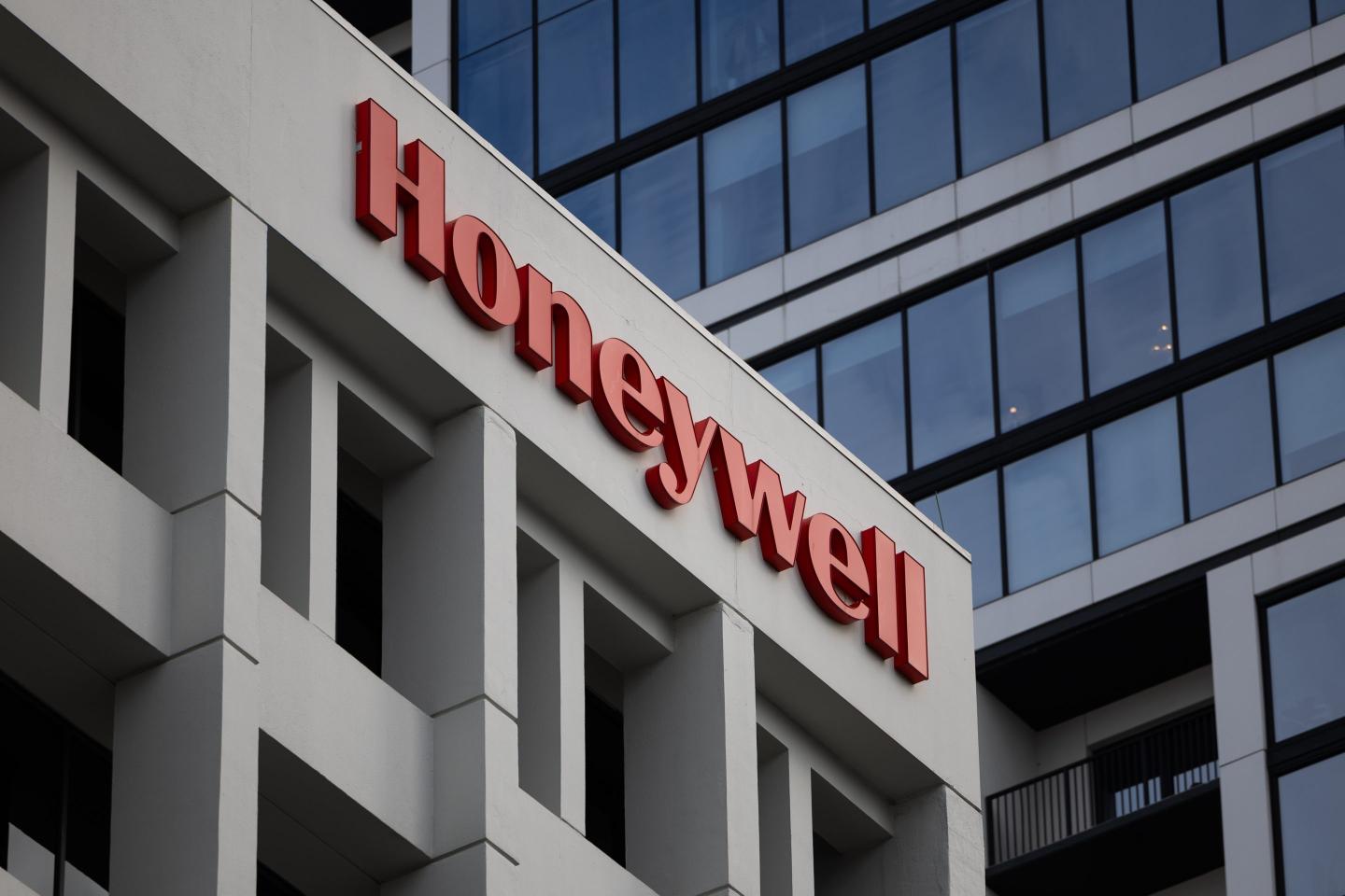 Honeywell’s CFO is stepping down to take on a new role at the company