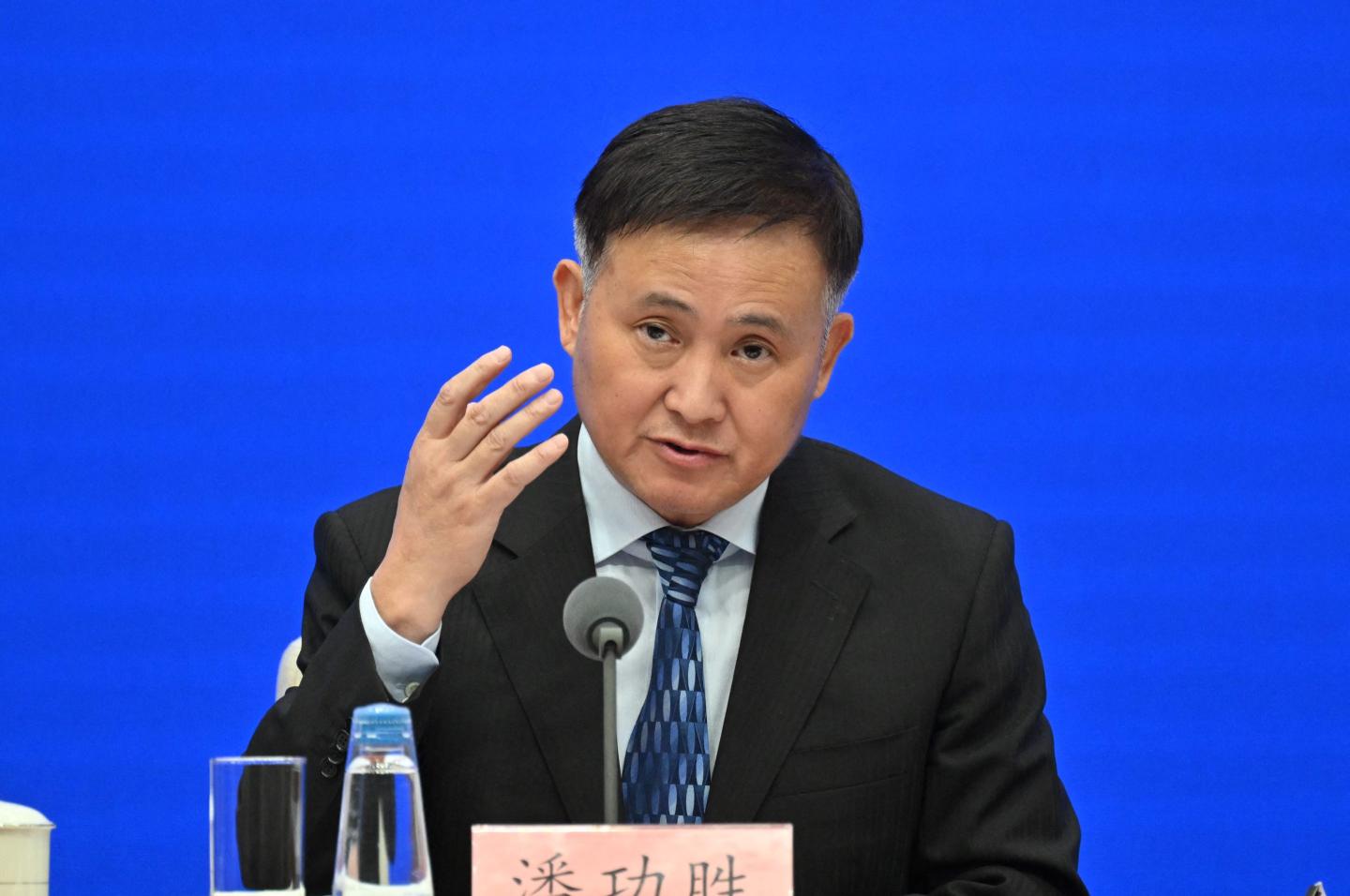 China’s central bank announces its boldest measures in years, yet analysts fear they may not be enough to help a flagging economy