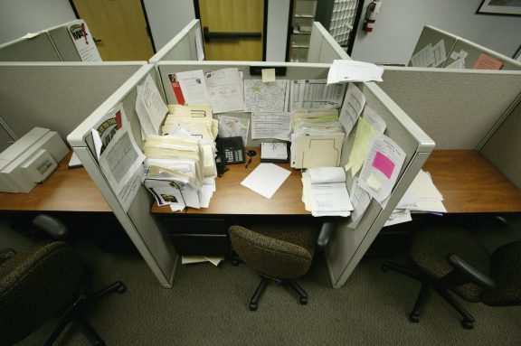 Wells Fargo employee death highlights workplace safety risks in hybrid ...
