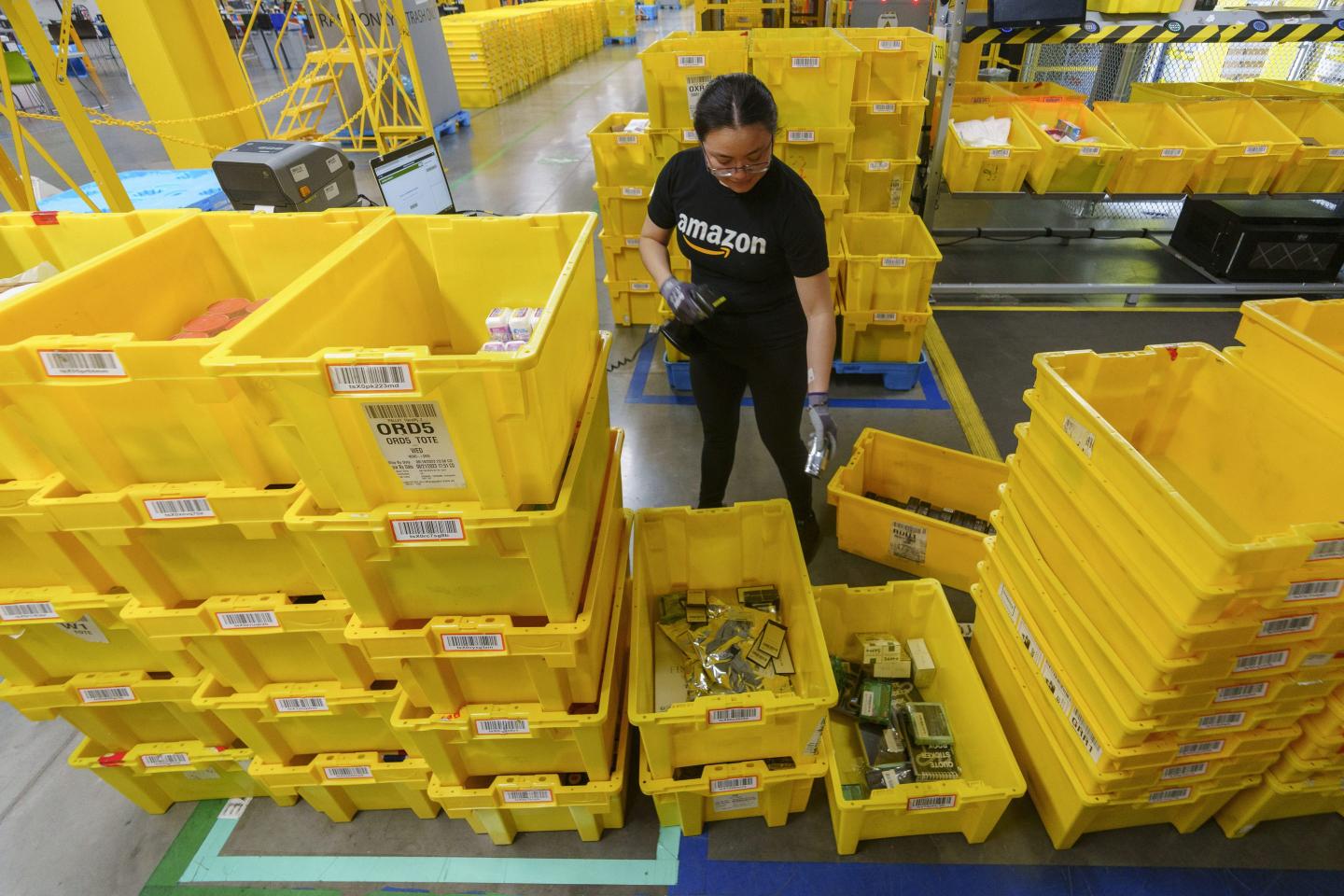warehouse worker scans items