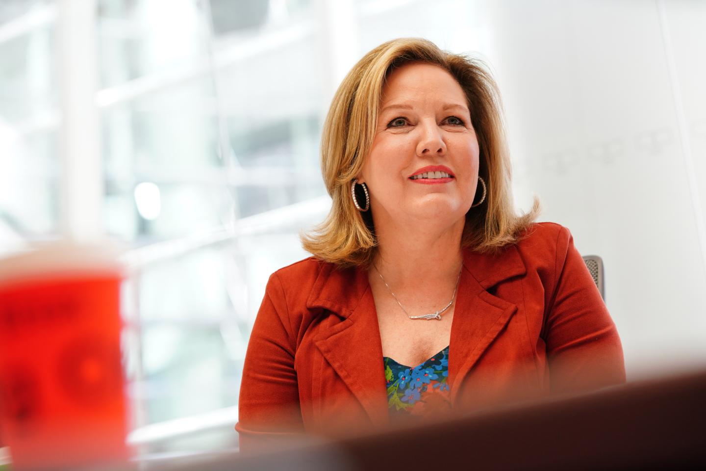 How Signet Jewelers’ departing CEO revamped its e-commerce business and fixed a toxic ‘top-down’ company culture