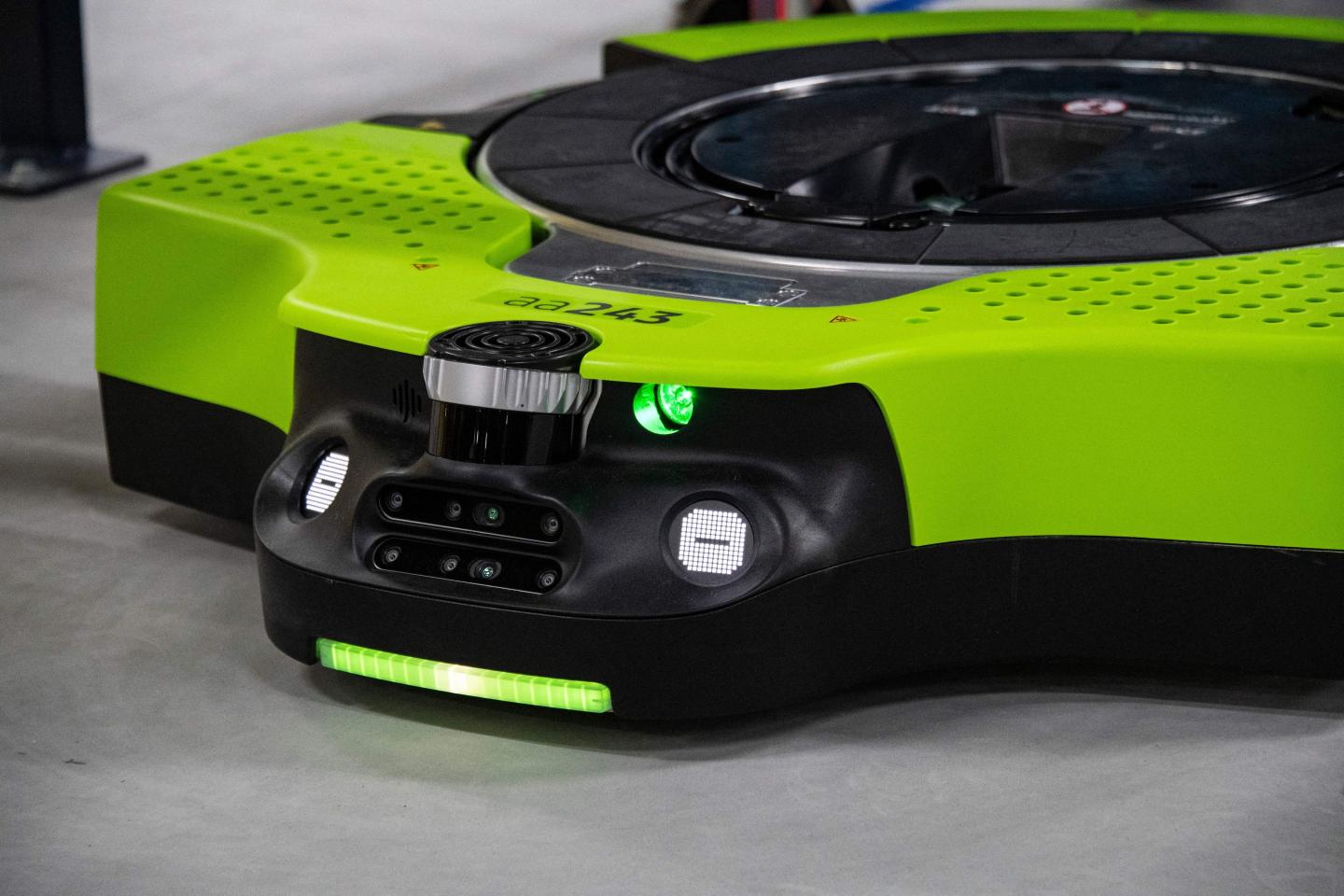 Inside Amazon’s massive robot rollout: A grand labor experiment with so much at stake