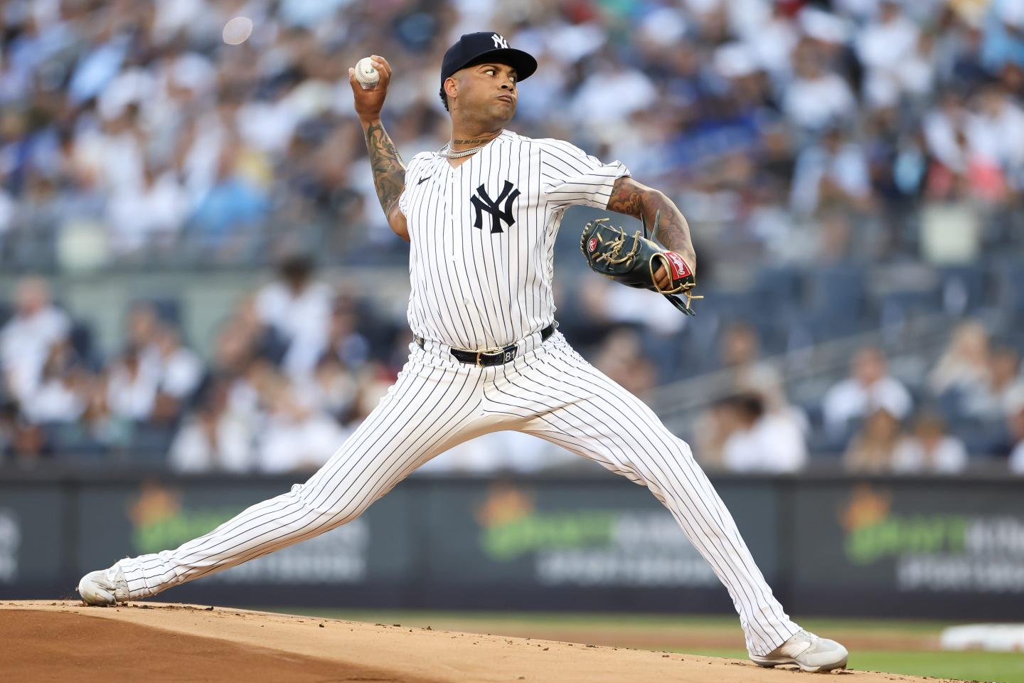 Dodgers vs. Yankees World Series tickets are already the second most expensive of all time—and could go even higher