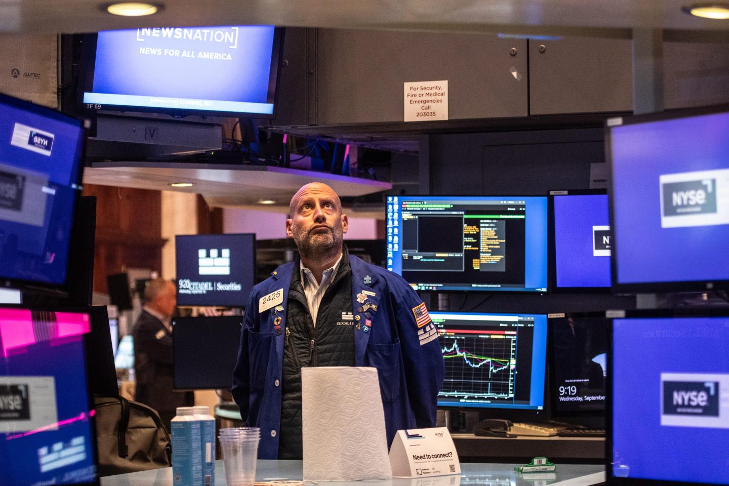 The economy is headed for a soft landing—but investors should still reduce risk, JPMorgan strategy chief says