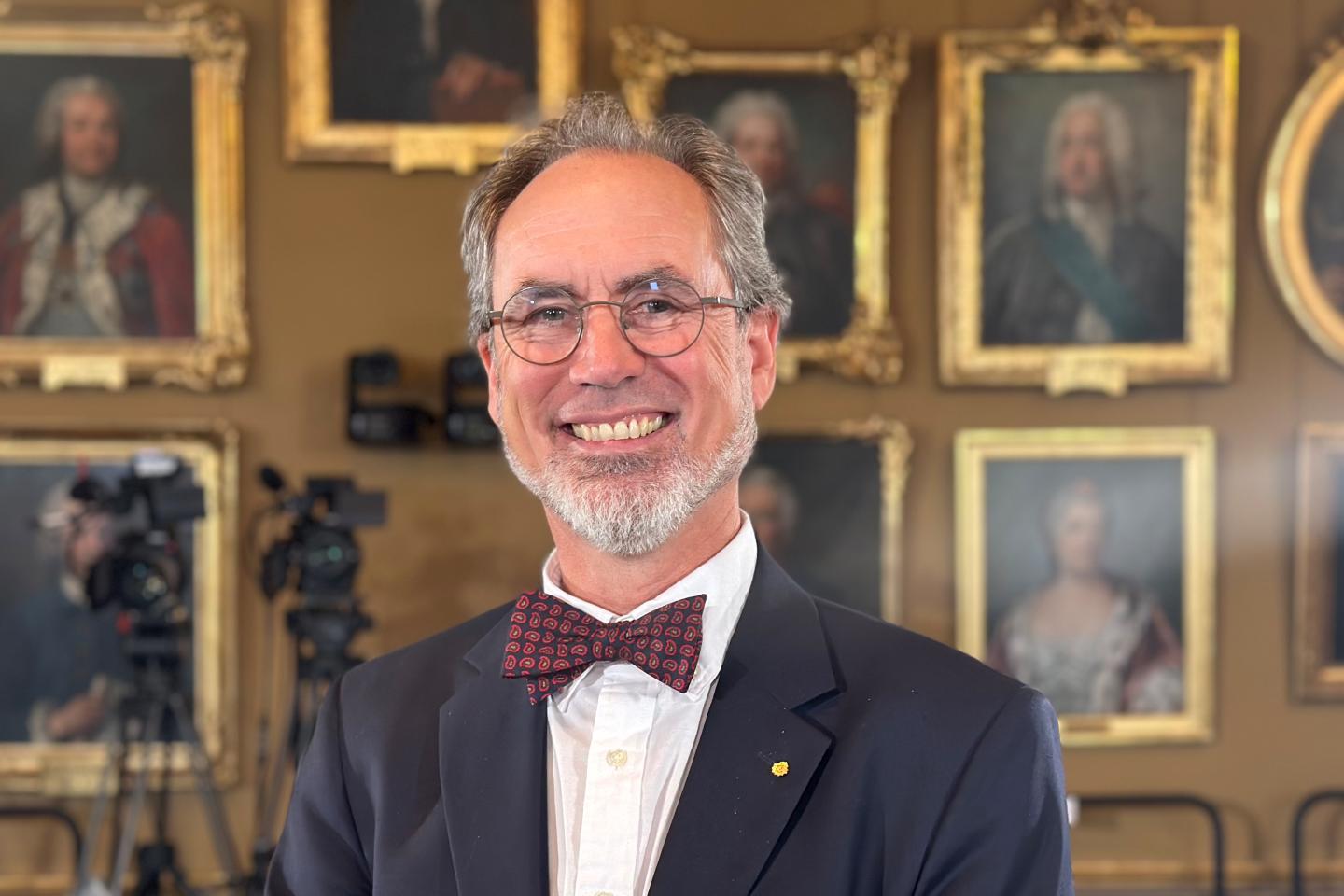 Professor David Haviland, a member of the Nobel Committee for Physics, during the announcement of the Nobel Prize in Physics at the Royal Swedish Academy of Sciences. (Photo: Steffen Trumpf/dpa/Getty Images)