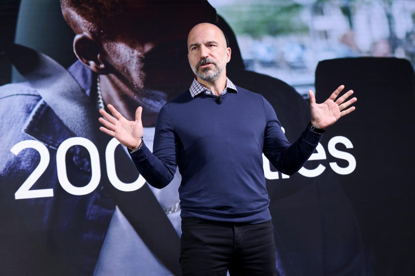 Uber issues muted holiday forecast as it hits record profit