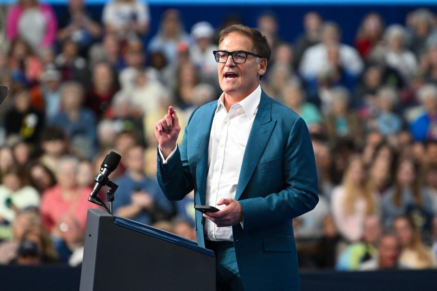 Mark Cuban speaks at a campaign event for US Vice President Democratic presidential nominee Kamala Harris at University Wisconsin-La Crosse.