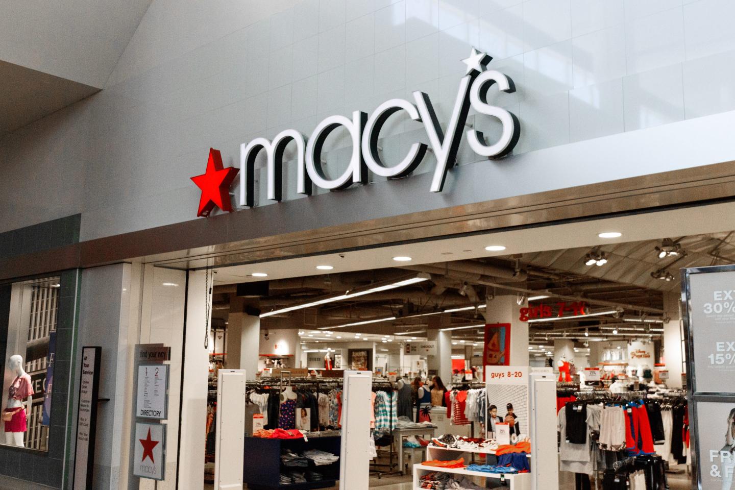Macy's mall location
