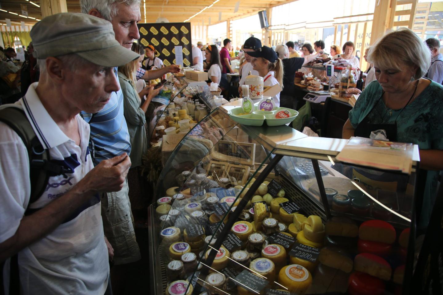 Russian food prices skyrocket in growing concern for Kremlin