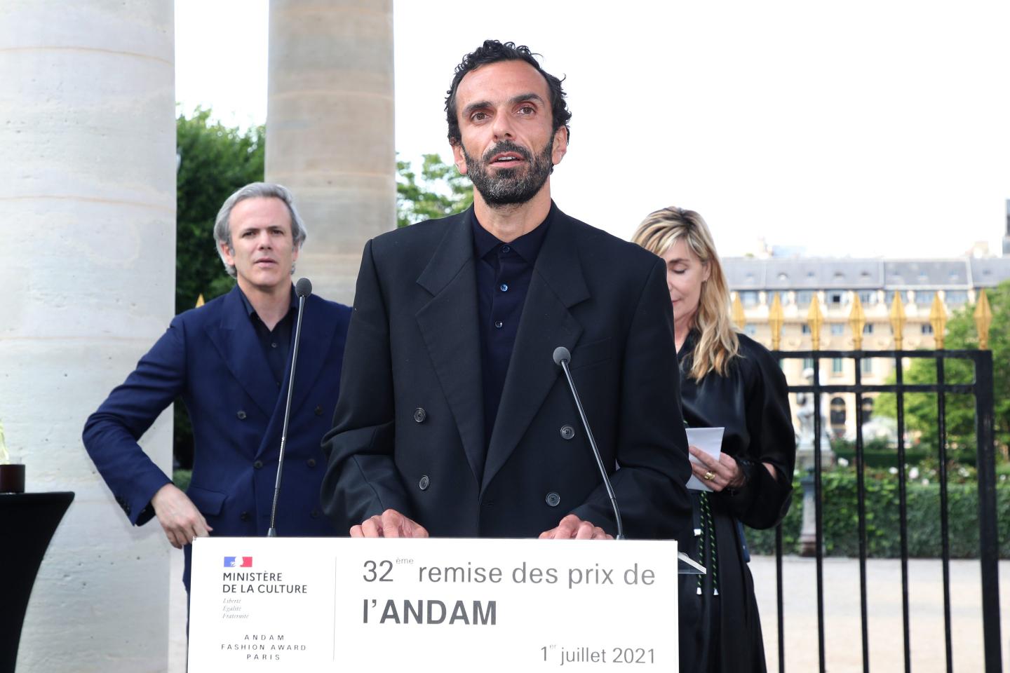 Kering reshuffles ranks with new Yves Saint Laurent and Balenciaga CEO