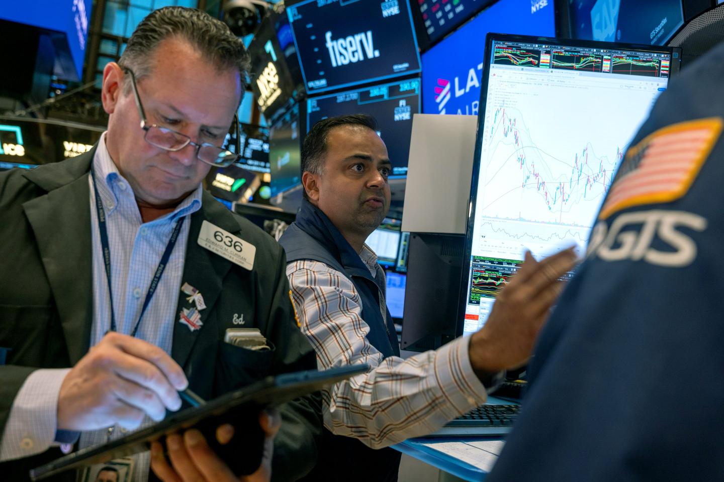 Traders at the New York Stock Exchange