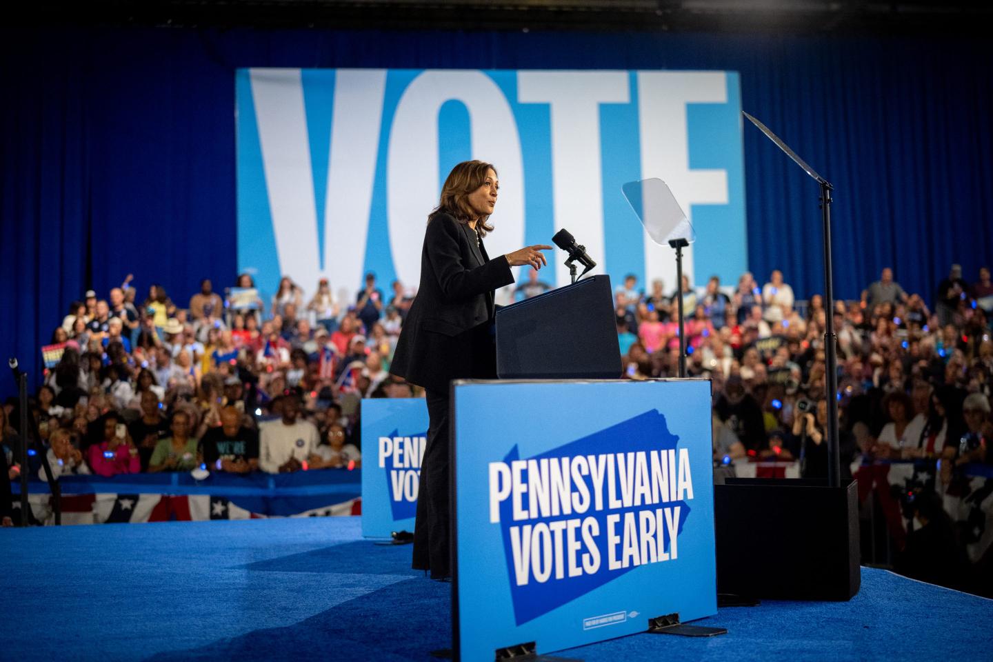 Kamala Harris speaks at rally