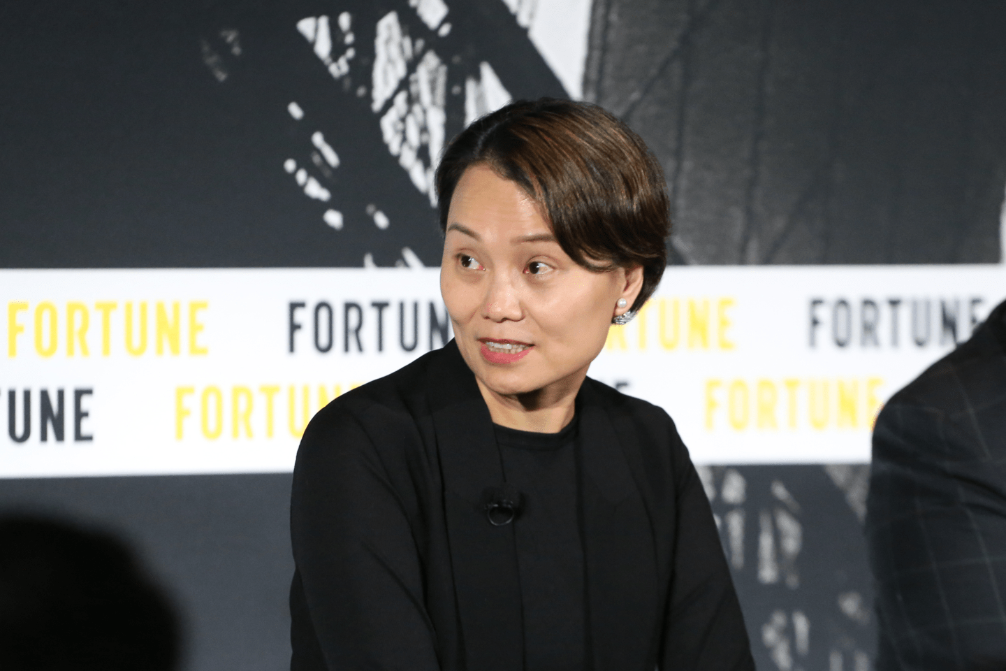 The CEO behind KFC and Taco Bell in China explains why bosses aren’t allowed to promote their direct reports