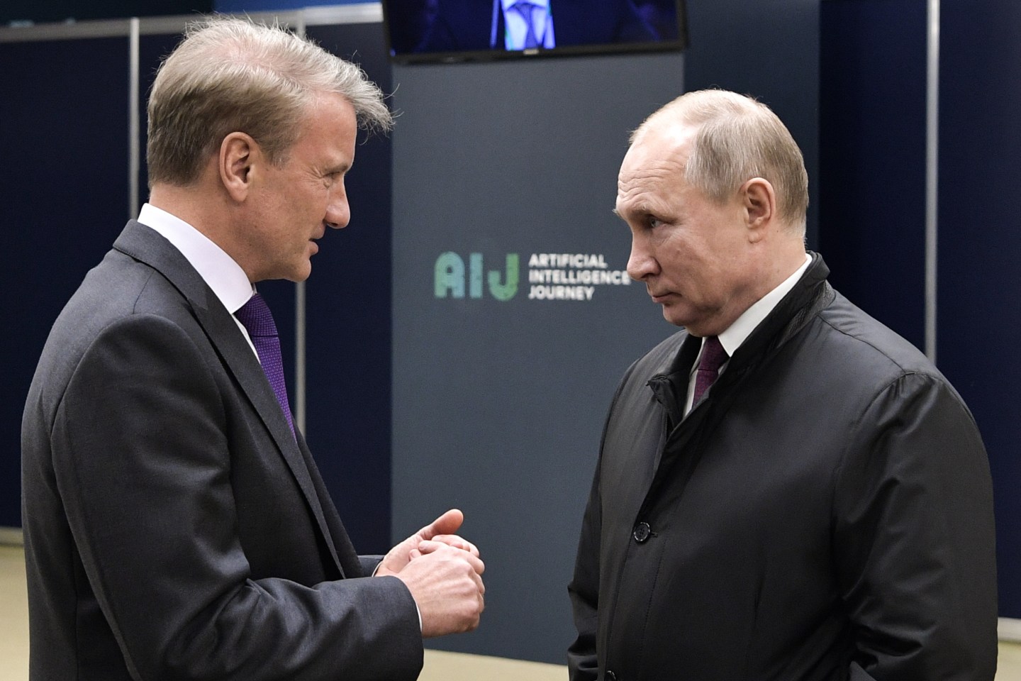 Sberbank CEO German Gref and Russian President Vladimir Putin in 2019.