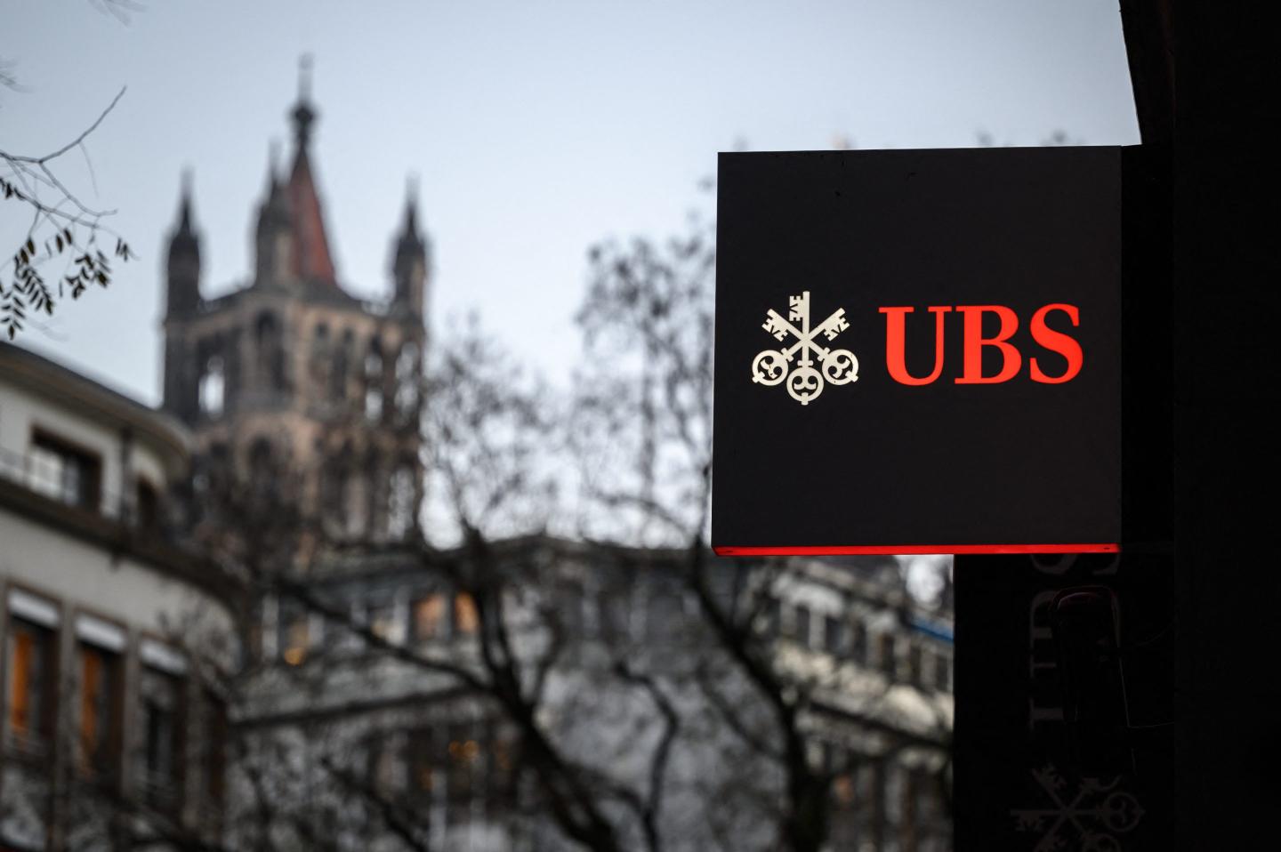 Billionaires’ wealth has more than doubled to $14 trillion in just one decade, according to UBS