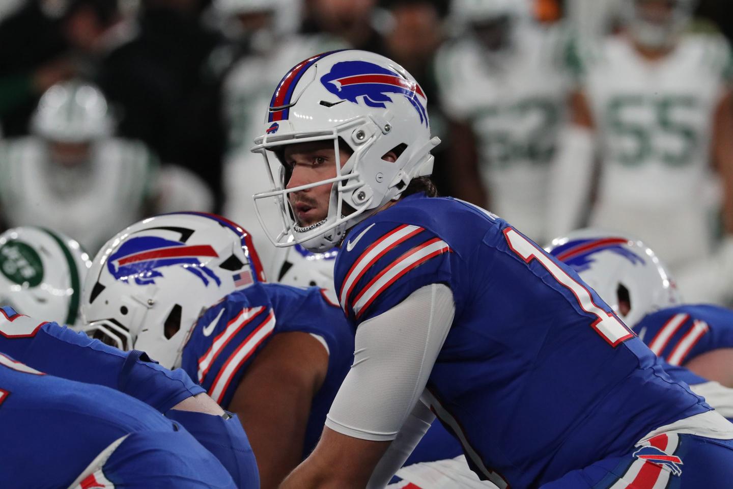 How to watch Week 17 games of the 2024-2025 NFL season live online for free—and without cable