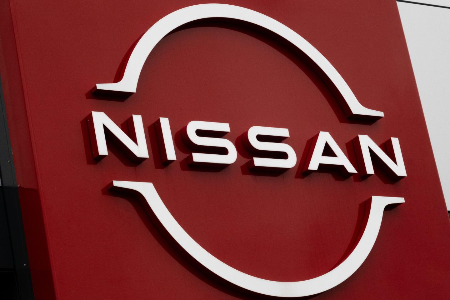 Foxconn in talks with Nissan shareholder Renault, CNA says