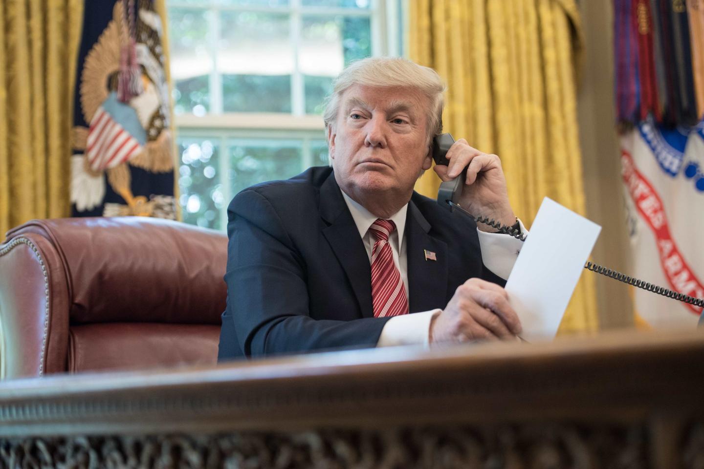 donald trump on the phone