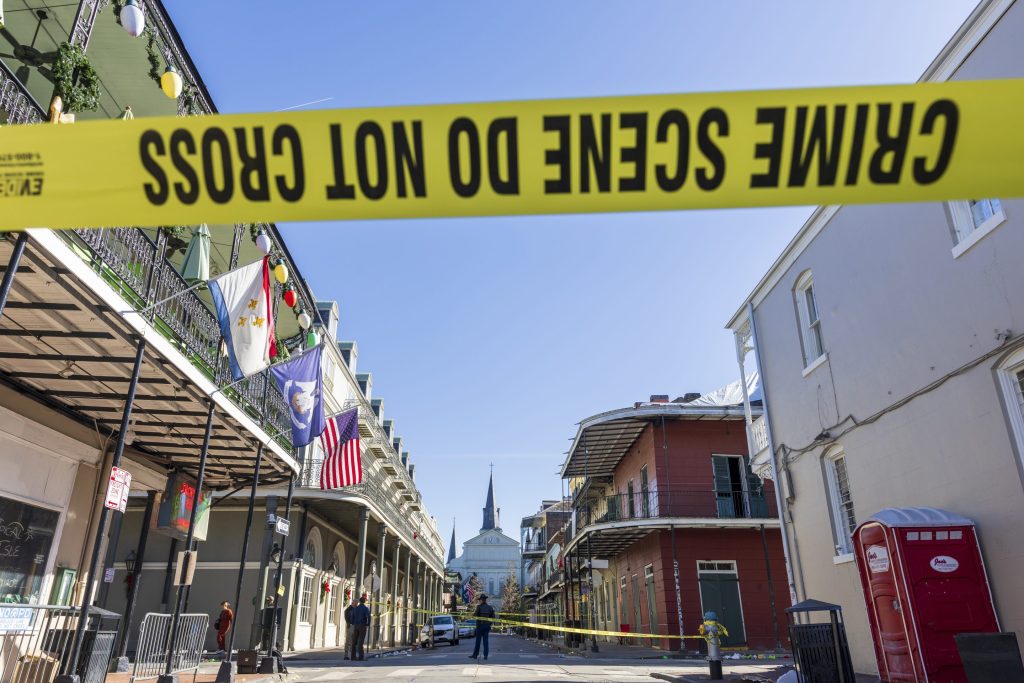 New Orleans attacker used Meta smart glasses to record street: FBI ...