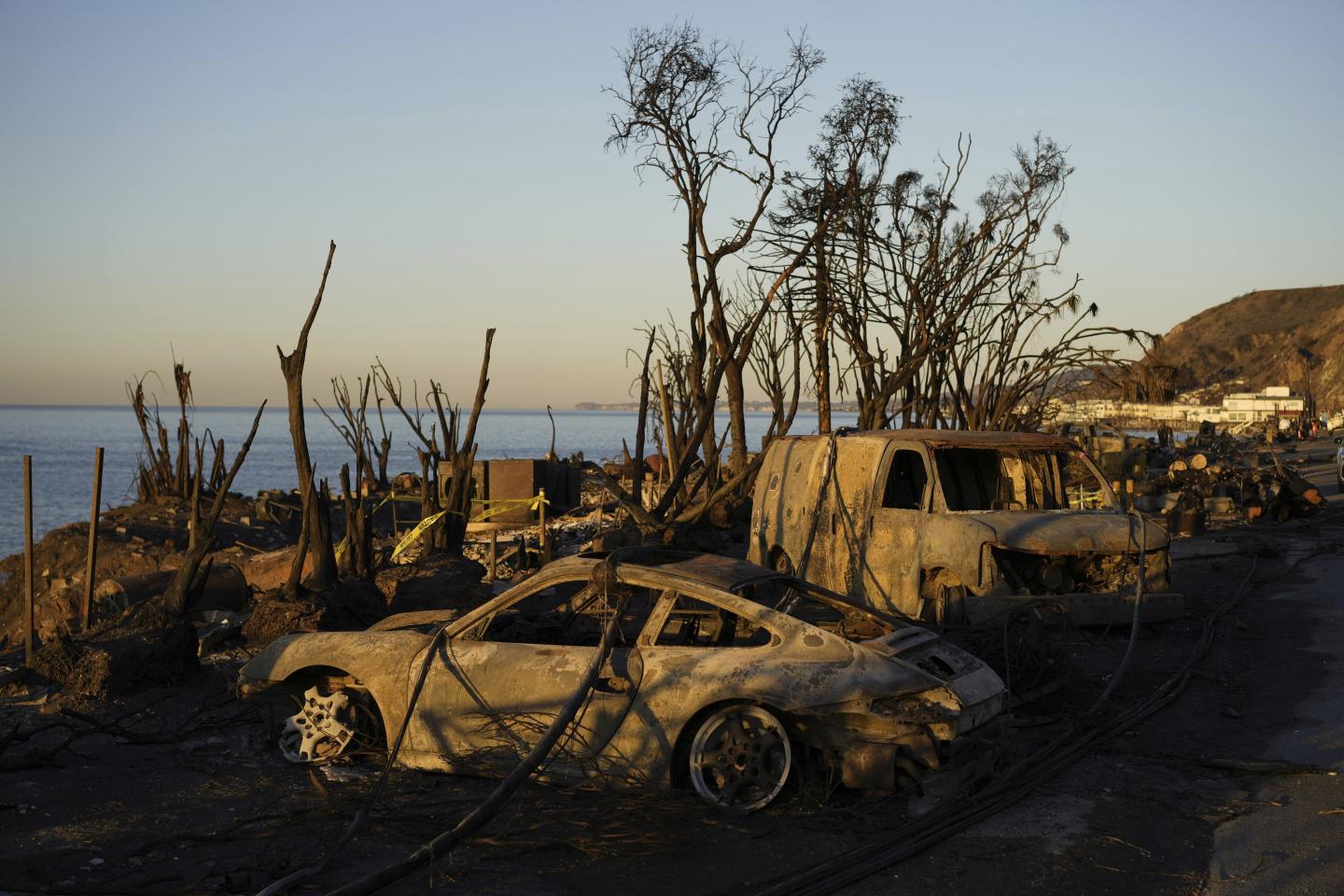 ‘Particularly Dangerous Situation’ forecast for Los Angeles wildfire zones as fierce winds predicted to return