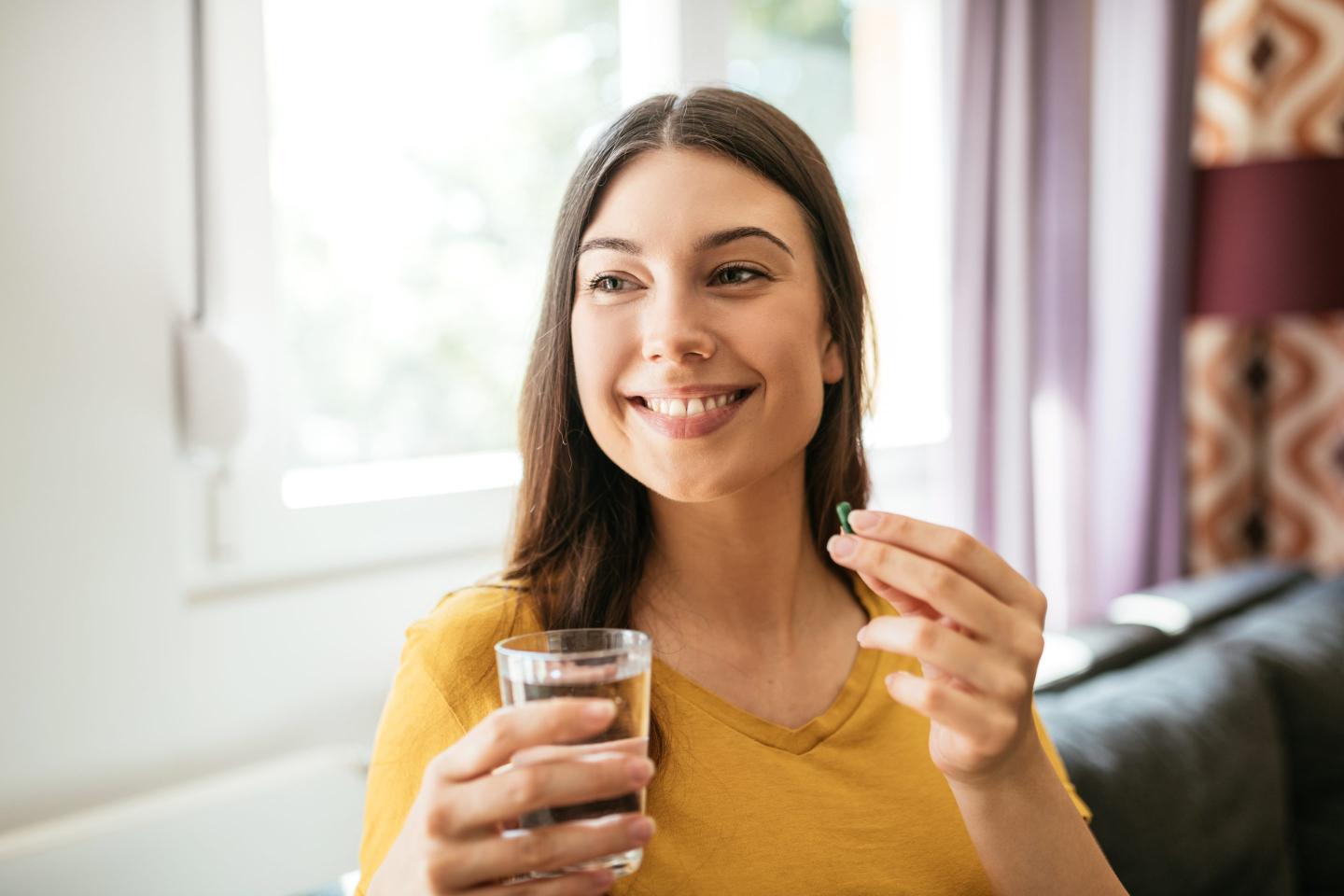The best time to take your supplements depends on these 2 factors, experts say