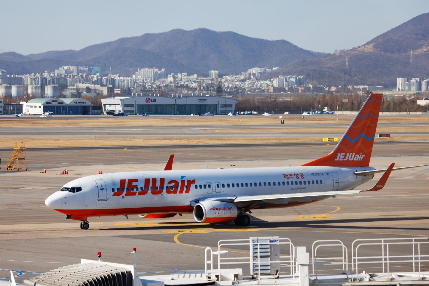 South Korean police raid Jeju Air’s office after country’s worst-ever aviation disaster