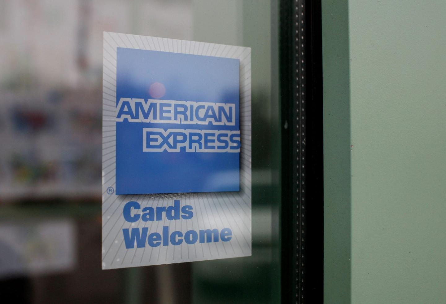 A sign showing the American Express logo
