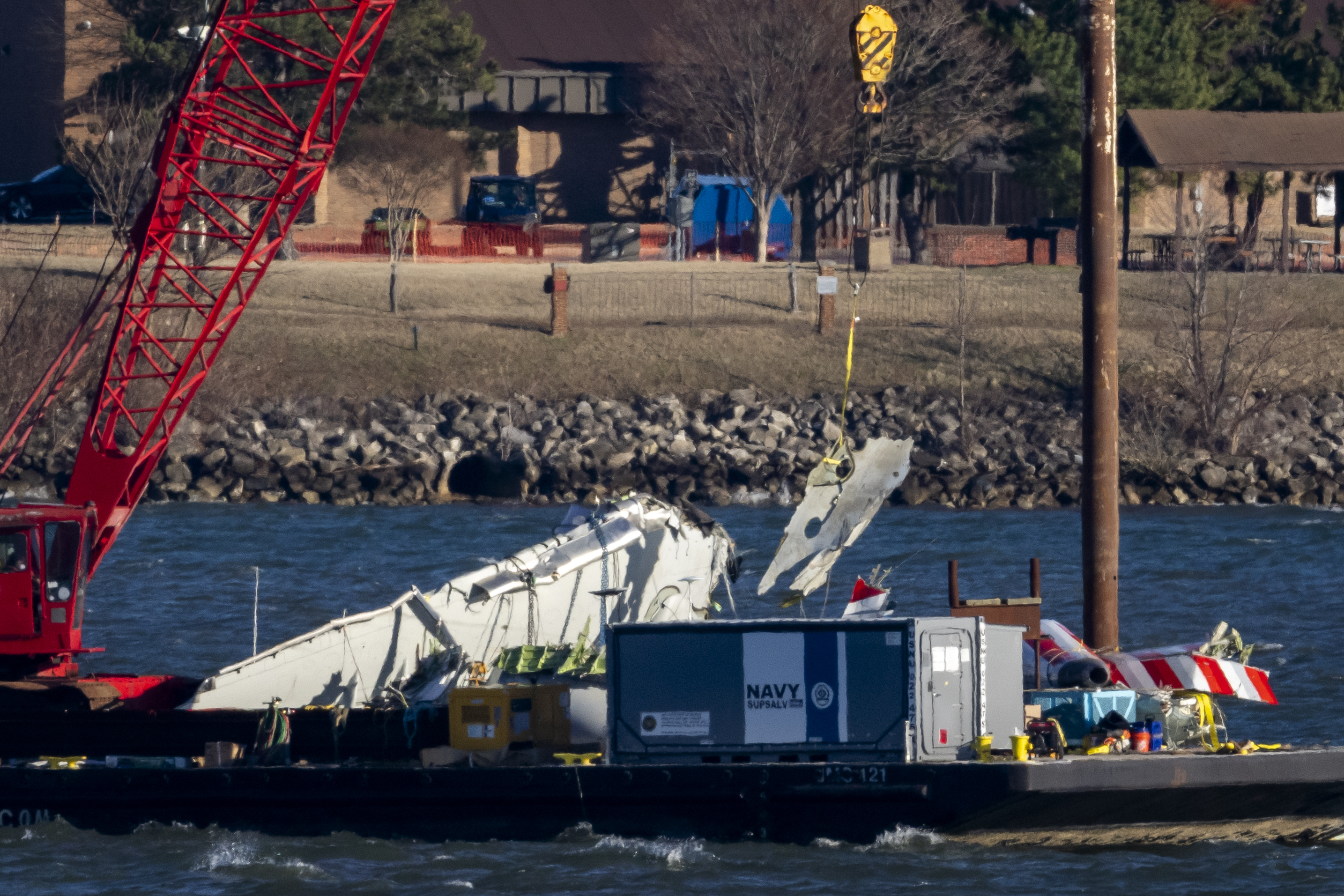 NTSB probes altitude data from midair collision near D.C. | Fortune