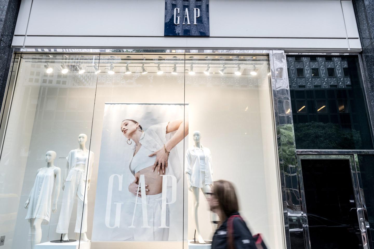 Gap ramps up return-to-office policy with five-day goal by fall