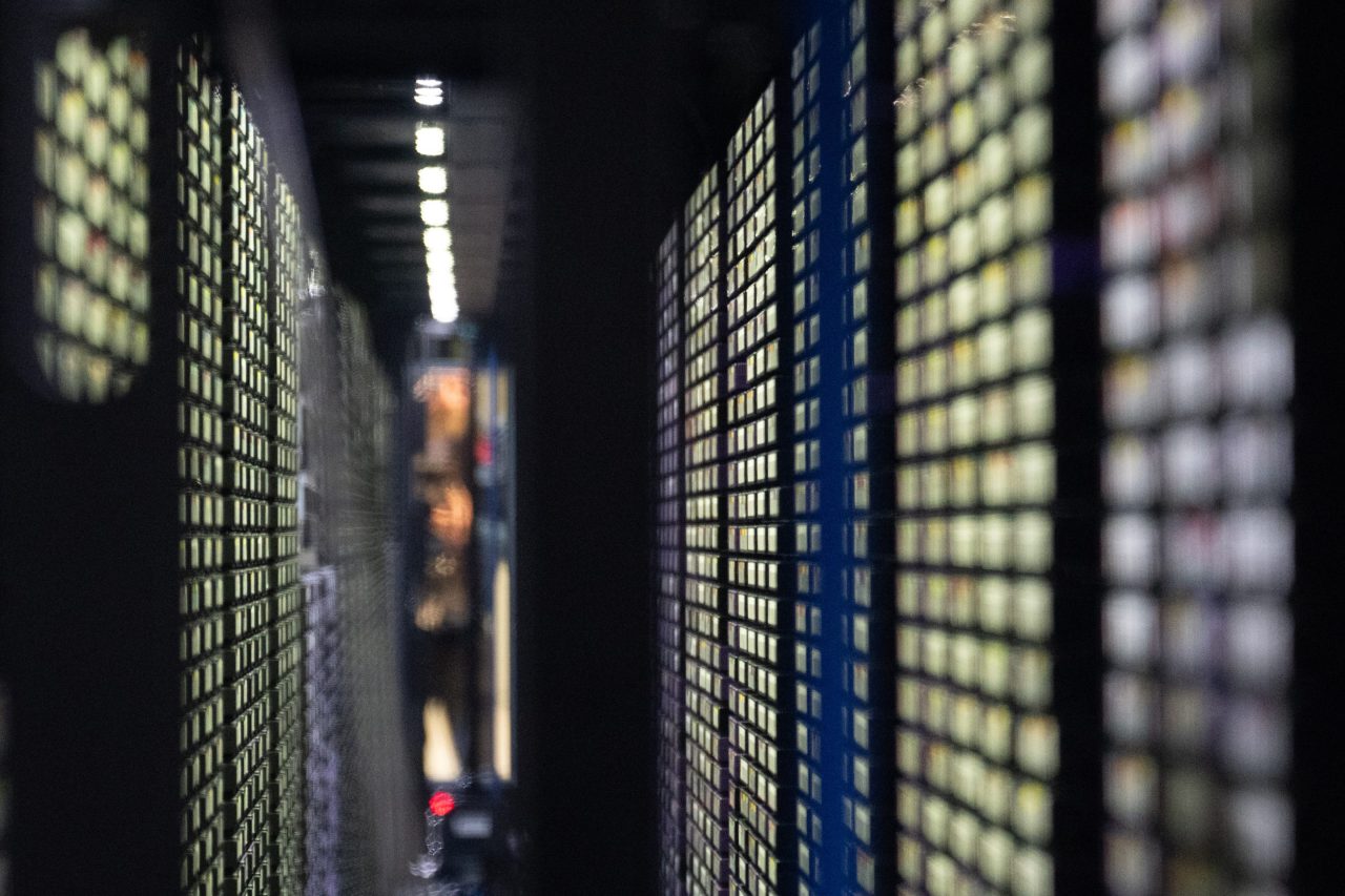 Microsoft cancels leases for AI data centers, analyst says Fortune