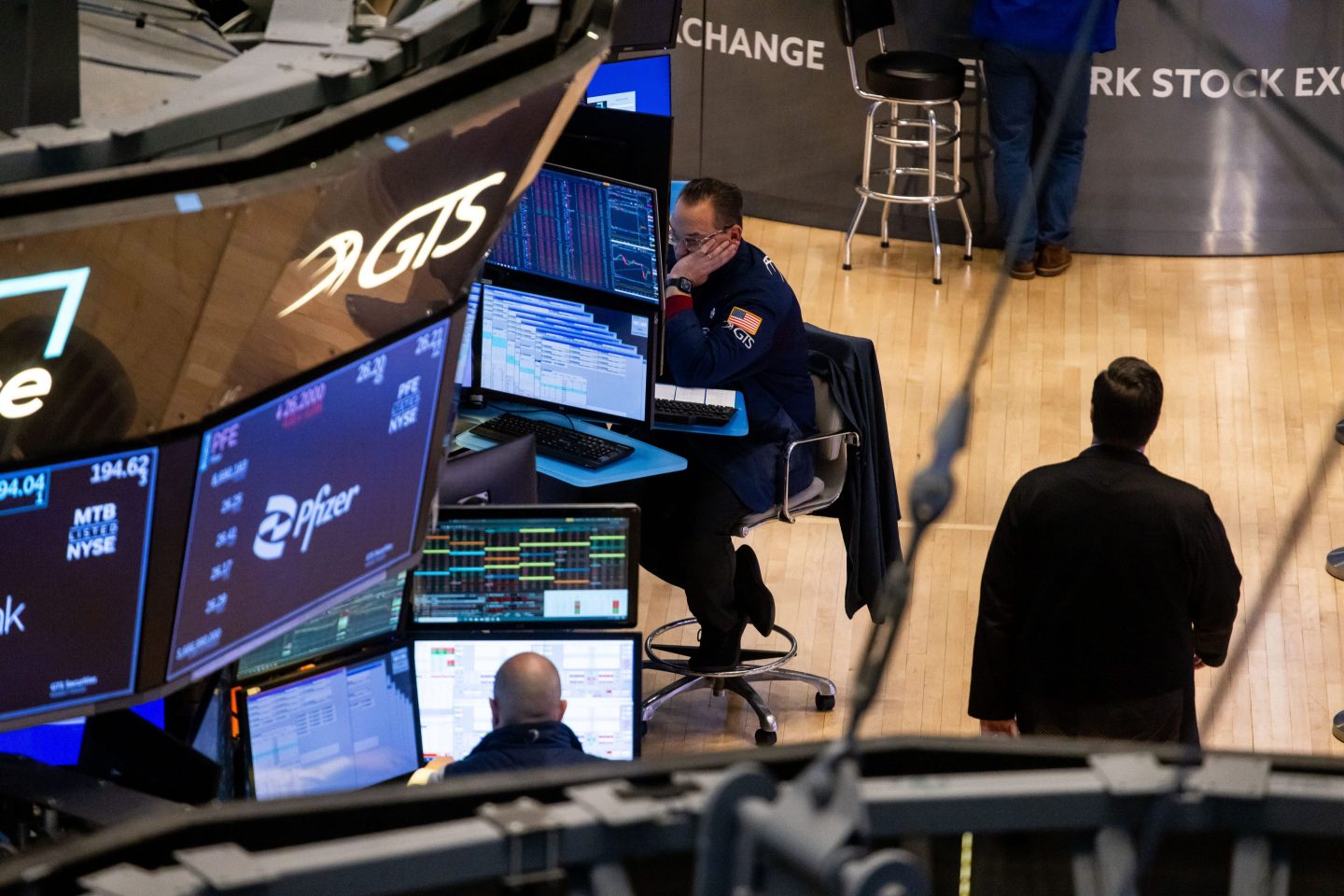 The S&P 500 had its worst trading session of the year on Friday.