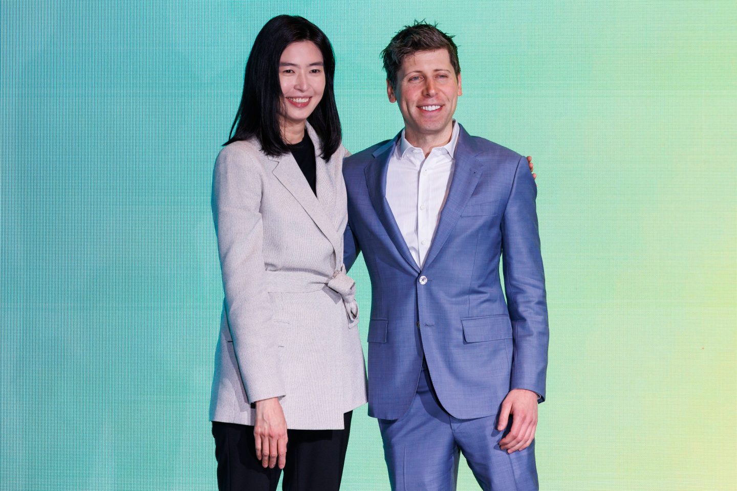 Kakao's CEO Shina Chung (left) said the company was "thrilled" to establish a strategic collaboration with OpenAI.