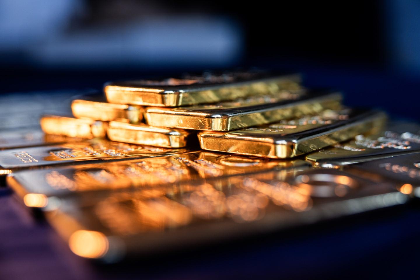 A selection of one kilogram gold bars at Conclude Zrt bullion dealer arranged in Budapest, Hungary, on Monday, Feb. 17, 2025.