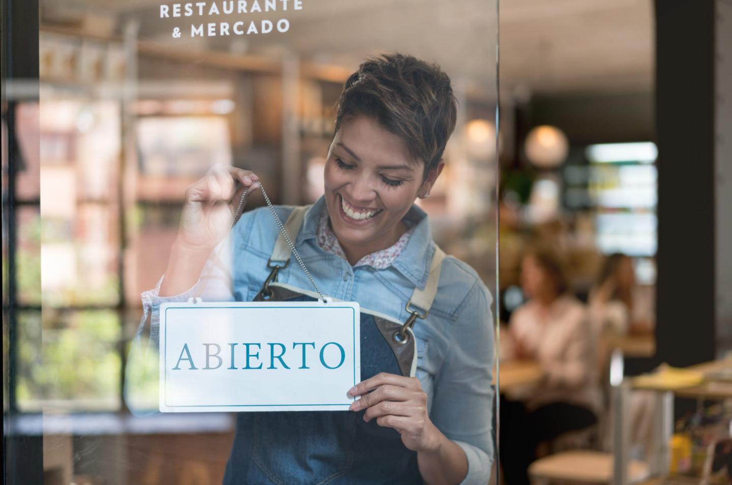 Spain plans to reduce working week to 37.5 hours in effort to ‘modernise’ and boost productivity