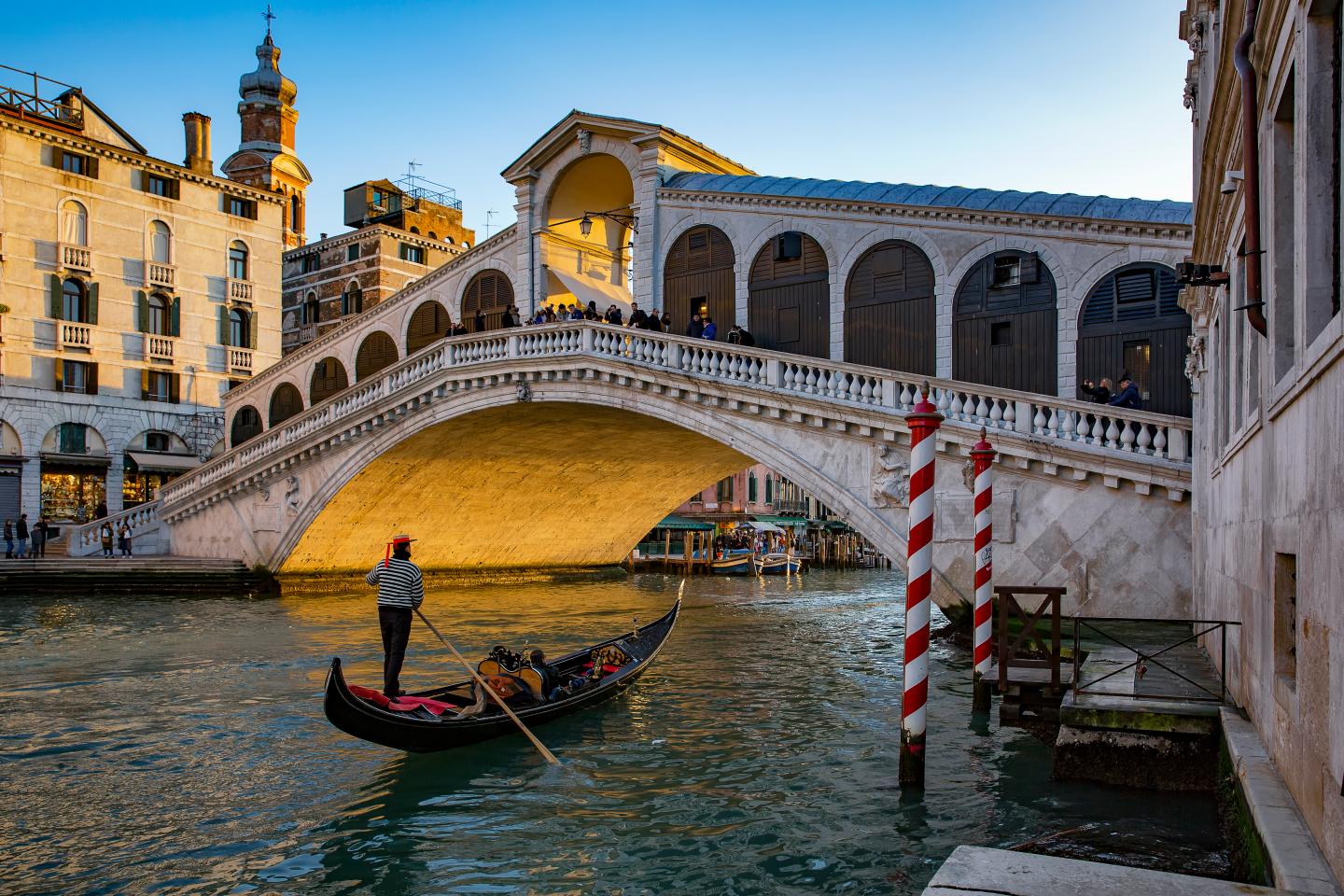 After achieving some success, Venice extends tourist tax—with more fees and restrictions in the year ahead