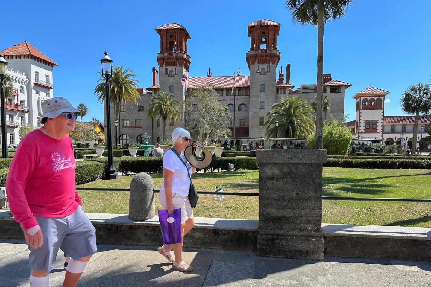 Californians and East Coasters are flocking to a touristy Florida beach town-turned remote work hotspot. The locals aren’t happy