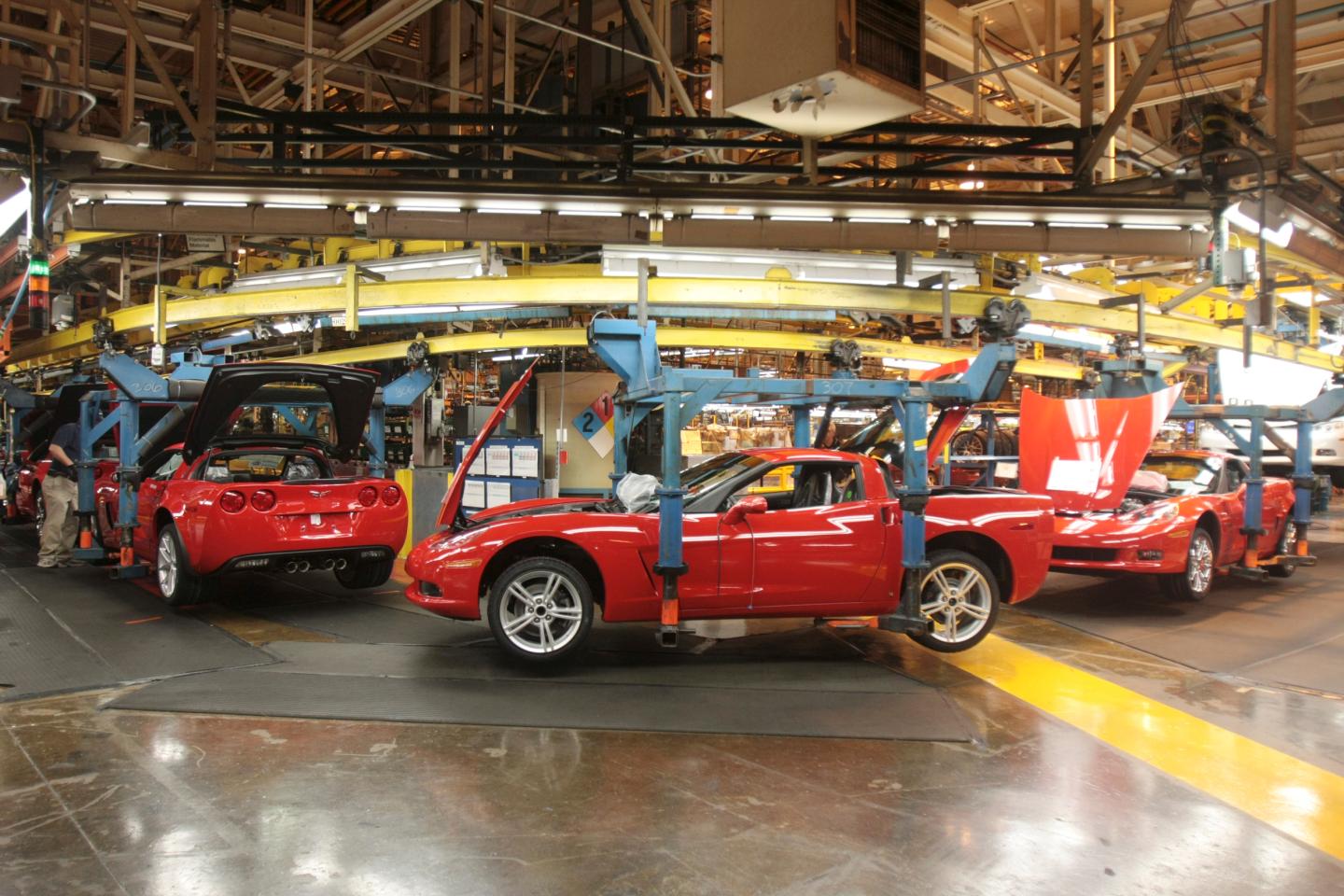 8 new Corvettes worth $1.2 million stolen from Kentucky car plant, but police catch thief who claims if he had just made it to Michigan, he ‘would have been paid big’