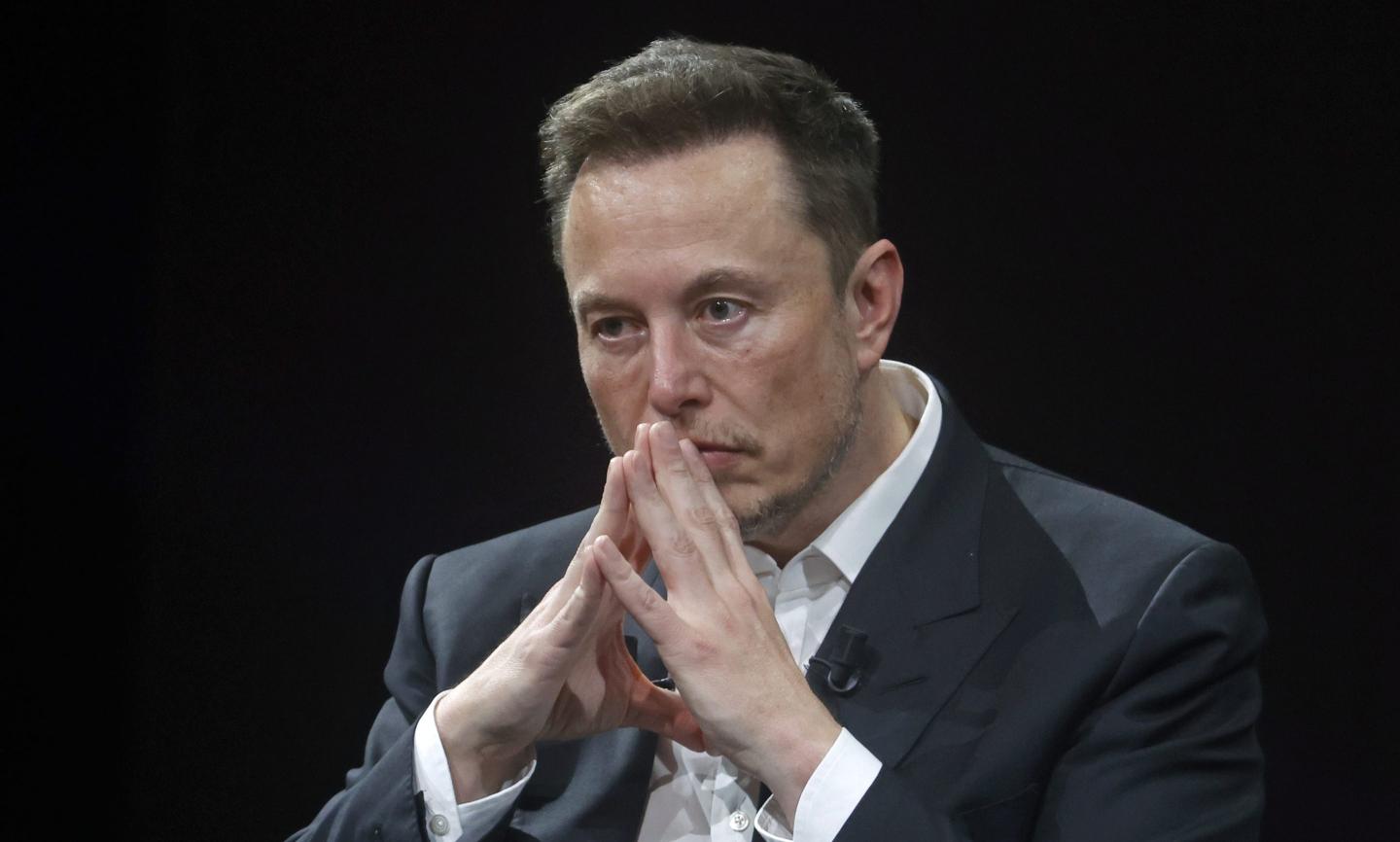 Chief Executive Officer of SpaceX and Tesla and owner of Twitter, Elon Musk attends the Viva Technology conference dedicated to innovation and startups at the Porte de Versailles exhibition centre on June 16, 2023 in Paris.