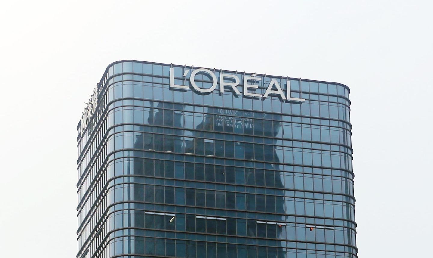 L’Oreal recalls acne treatment on cancer-linked chemical