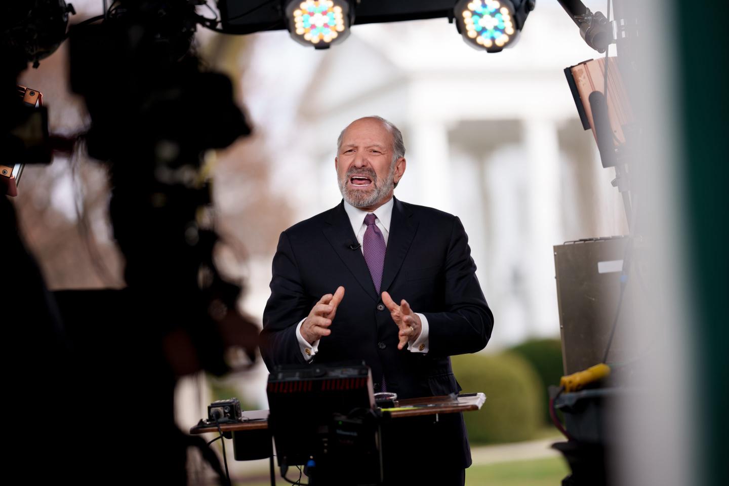 Commerce Secretary Lutnick reportedly told friends in private he’s ‘not thrilled’ with Trump’s whipsaw approach to tariffs