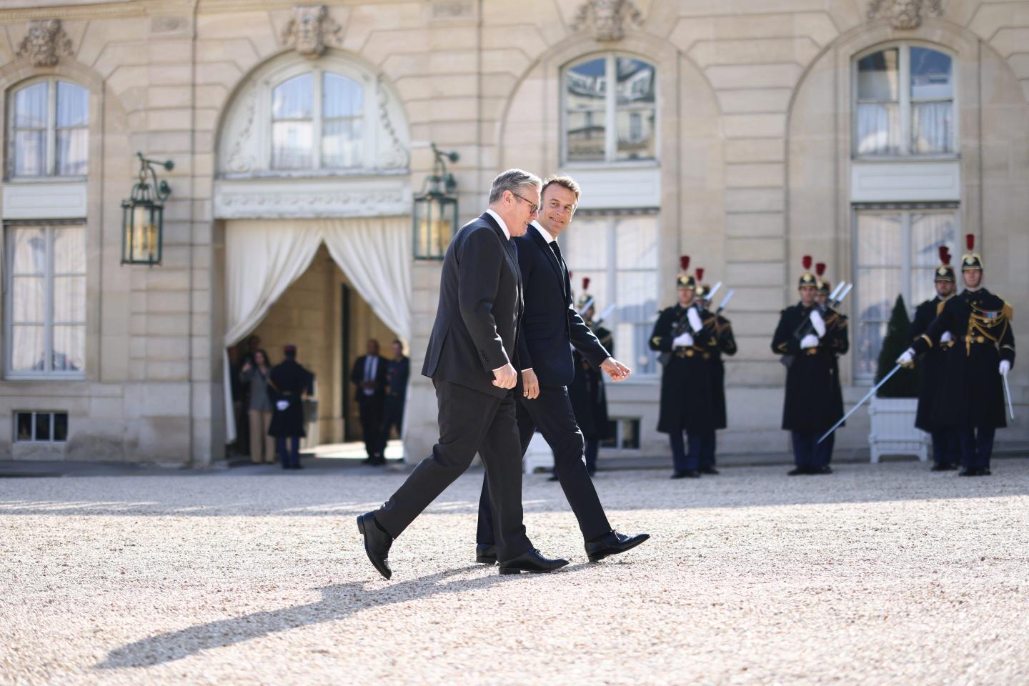 Macron hosts European leaders in Paris for Ukraine security summit—aimed to lay out plans for a ‘coalition of the willing’