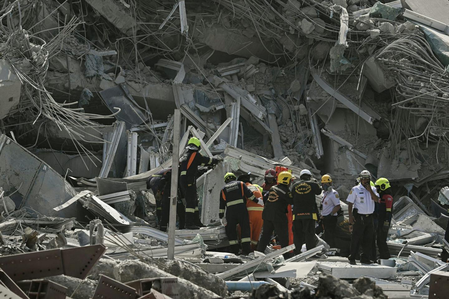 Powerful 7.7 magnitude earthquake hits Myanmar, topples skyscraper in Bangkok