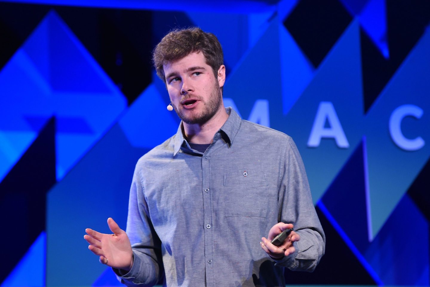 Eric Migicovsky speaks on stage