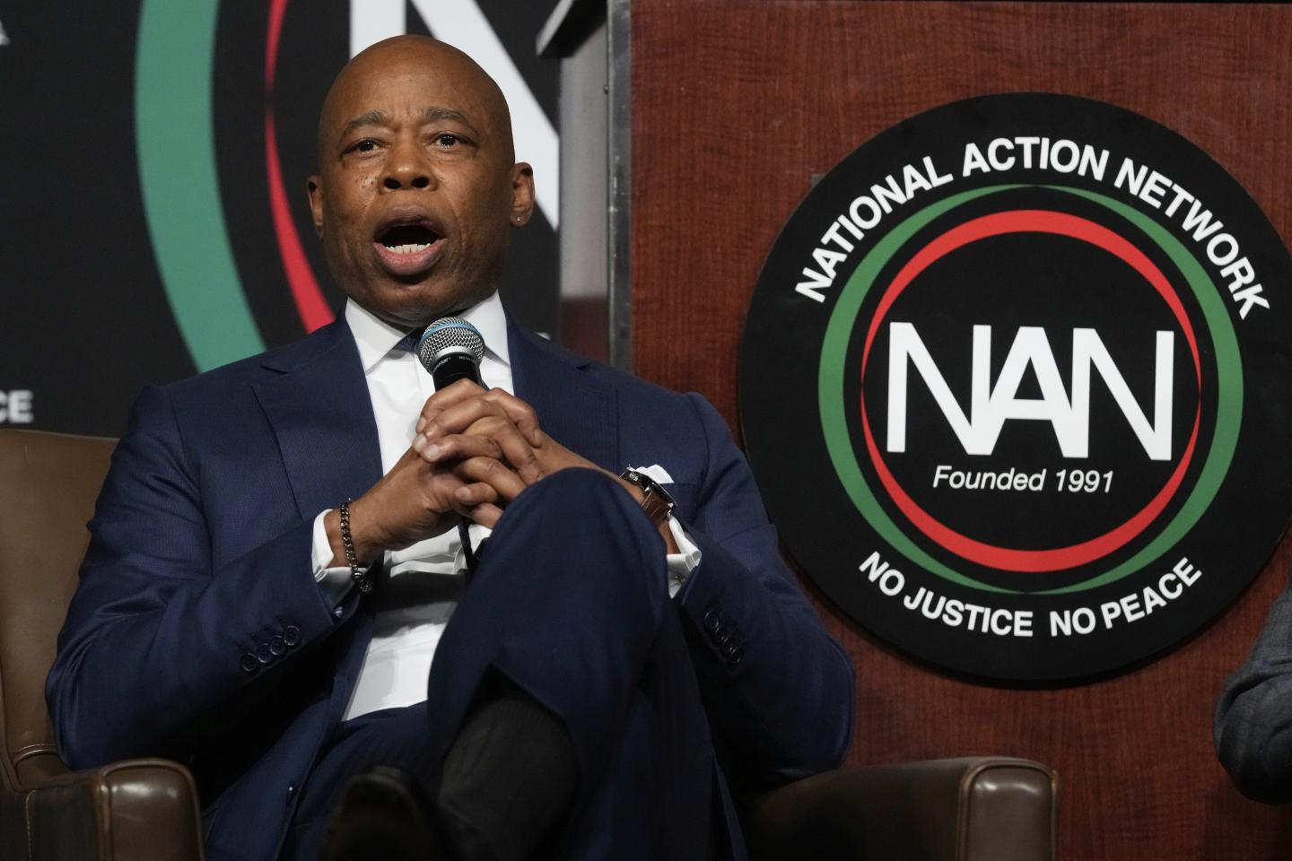 NYC Mayor Eric Adams will run for reelection as an independent after deal with Trump DOJ to drop his corruption charges