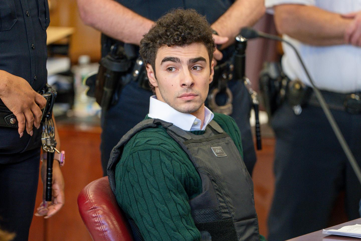 Luigi Mangione pleads not guilty to murder of UnitedHealthcare’s CEO as Trump’s DOJ seeks death penalty