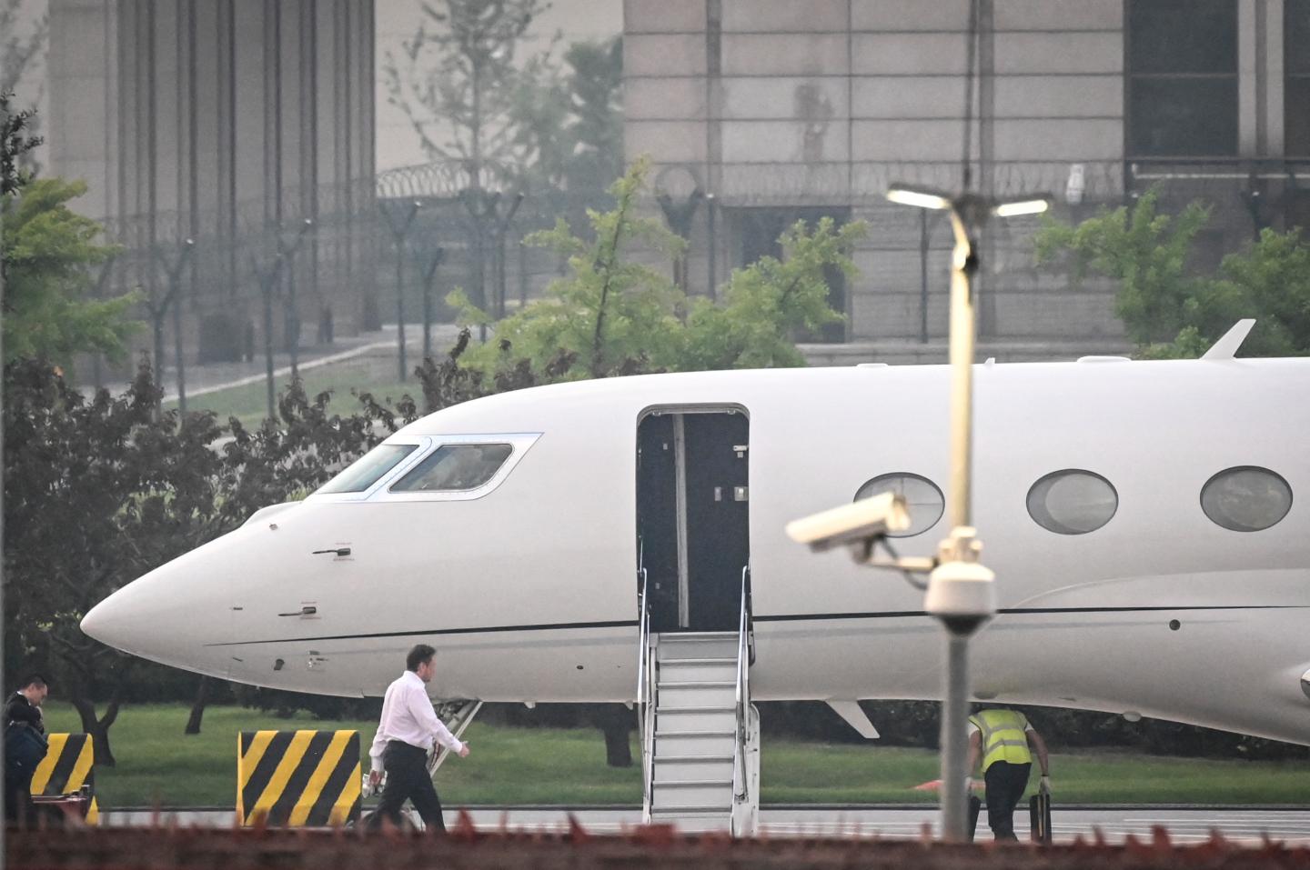 Farewell ‘ElonJet’: The FAA just made it much more difficult to track private jets from the likes of Elon Musk and Taylor Swift
